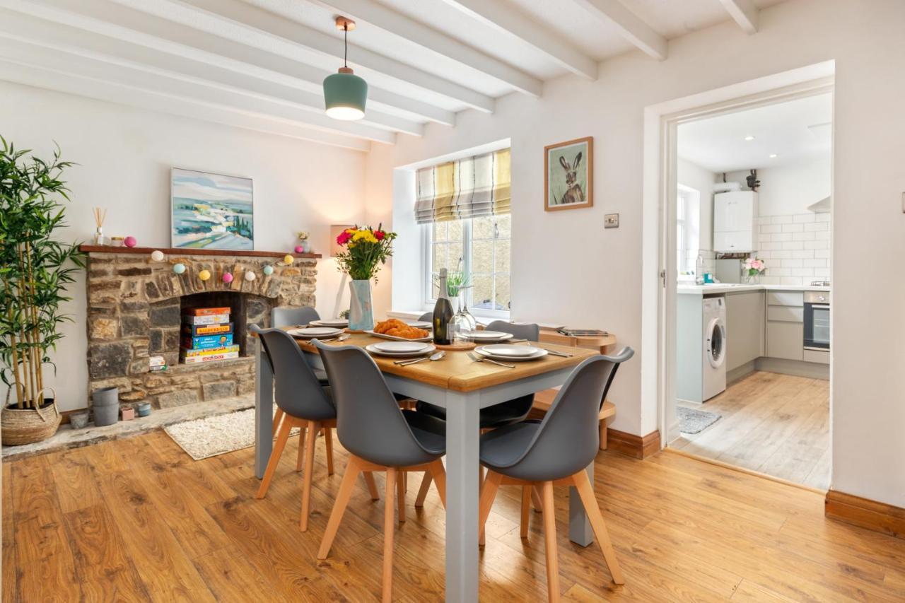 Ivydene - Beautiful Cottage, Stone Throw From Beach, Wonderful Sea Views サンダースフット エクステリア 写真