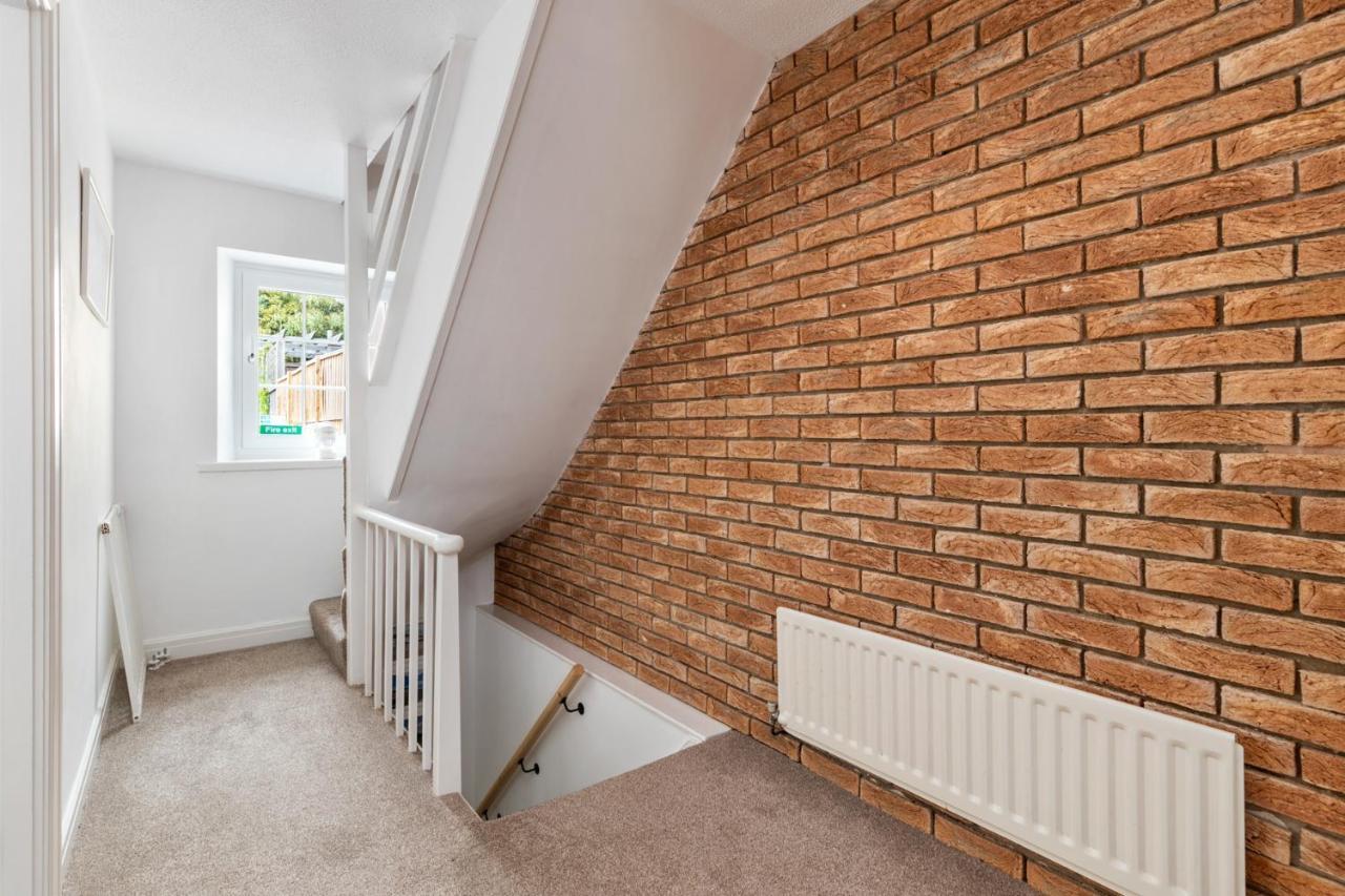 Ivydene - Beautiful Cottage, Stone Throw From Beach, Wonderful Sea Views サンダースフット エクステリア 写真